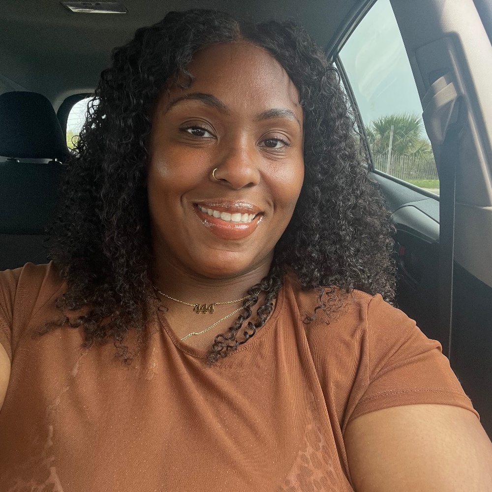 Meet your Posher, Britt